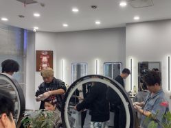 点击看大图 -藤野造型烫染·漂发