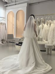 点击看大图 -GODDESS WHITE婚纱礼服(鹏城动力大厦店)