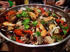 -老东镇啤酒屋海鲜加工·蒸汽海鲜·海鲜烧烤(台东店)