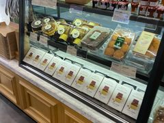 面包甜点陈列柜-多乐之日(和平伊势丹店)