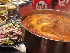 -亮欢寨酸汤鱼(沙冲路店)