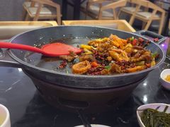 -椒行天下干锅牛蛙·(万宝店)