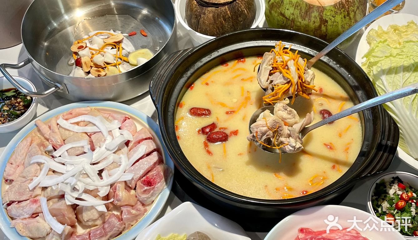 在广州！吃到巨巨巨好吃的猪肚鸡✌🏻️