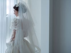 -艾米丽婚纱礼服