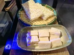 -尚尚仙·酸汤猪手·猪肚鸡火锅(华联万柳购物中心店)