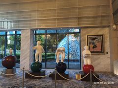 -上海虹桥西郊假日酒店