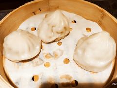 蟹黄小笼包-悦秀·高级粤菜