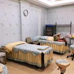 -广州健丽·去眼袋医疗美容机构