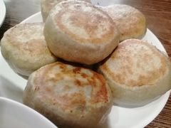 -清真吴记门钉肉饼·喜多利
