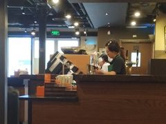 -星巴克(北京南站第三店)