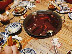 -旧街市鲜货老火锅(大光路店)
