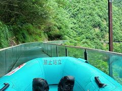 -龙井峡漂流