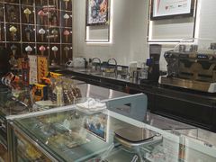 -VENCHI 闻绮(上海佛罗伦萨小镇店)