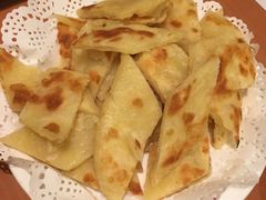 鱼头泡饼-小土豆北方菜馆(方庄店)