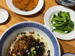 -沪西老弄堂面馆(定西路店)