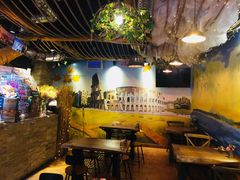 大堂-盘炉forenza·云贵川融合小食堂 ( 钟楼中柳巷店)