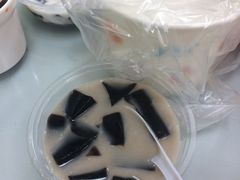 椰汁龟苓膏-丽丽三鲜螺蛳粉(田林路店)