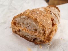 飞鱼籽法棍-Let's Taipei 非常烘焙(太古里店)