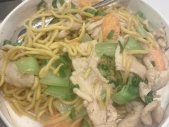 鸡肉炒面-绿茶餐厅