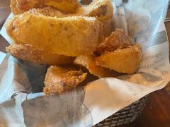 -I HOLIC艾豪丽披萨(KKone店)