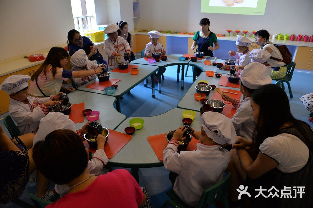 卡乐彩儿童智慧世界