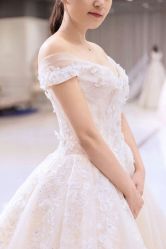 -深白婚纱艺术馆(王府壹号店)