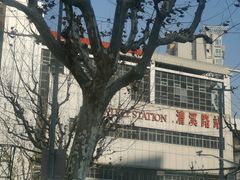 -漕溪路(地铁站)