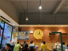 大堂-木屋烧烤(岗顶二店)