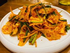-长寿参鸡汤(朝韩风情街店)