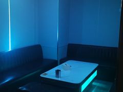 -K歌之王量贩式KTV(洪楼店)