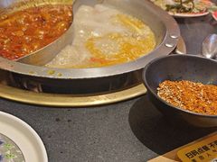 -沸炉重庆老火锅(军事博物馆店)