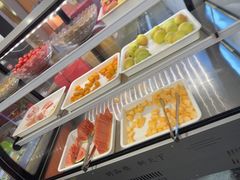 -爱客得牛排海鲜烤肉·火锅自助(春熙路黑金好店)