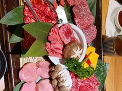 -炼火烤肉店