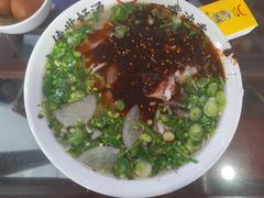 -牛一嘴·兰州牛肉面·大盘鸡(财富中心店)