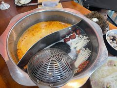 -老何家后安粉·糟粕醋海鲜火锅(三亚湾椰梦长廊店)