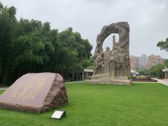 -上海市龙华烈士陵园