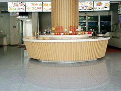 -赶海部落海鲜城(海阳路店)