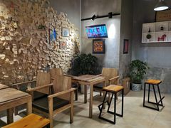 等位区-黄记玉米汁(叠翠路店)