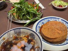 -百盛(万象城店)