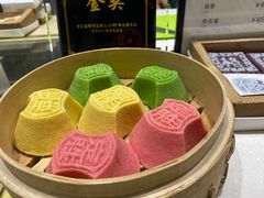 -阮大兴糕团(杭州西湖银泰百货店)