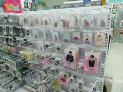 -Love Star追星馆(上海大悦城店)
