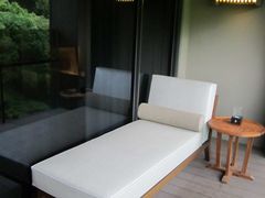 露台上的躺椅-台北北投丽禧温泉酒店