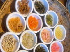 -包整·丝娃娃(一览甲秀楼风景店)