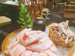 -洪氏嗨捞·猪肚鸡火锅(阳光天地店)