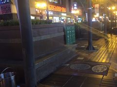 -八一好吃街·高品美食广场