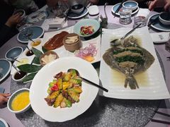 -梧桐北京烤鸭·铜锅涮肉(海岸城店)