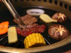 -炼火烤肉店