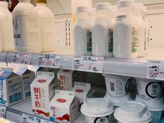 零售区-牛奶便利(东四店)