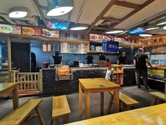 大堂-呷佬·长沙手工米粉(金沙江路店)