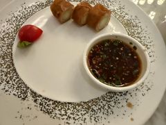-浅深(世茂滨江精品店)